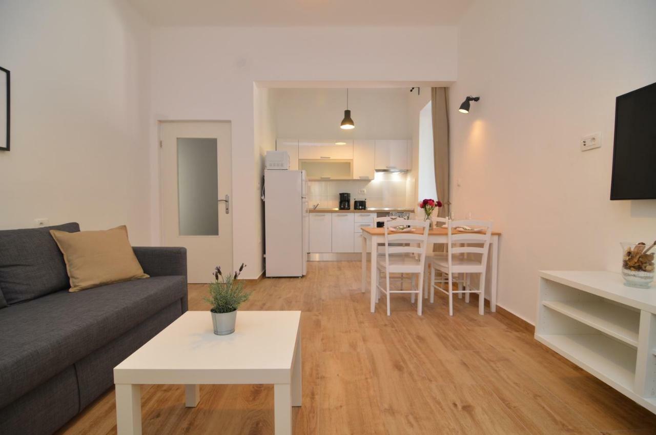 Apartment Zara Sun Eksteriør bilde
